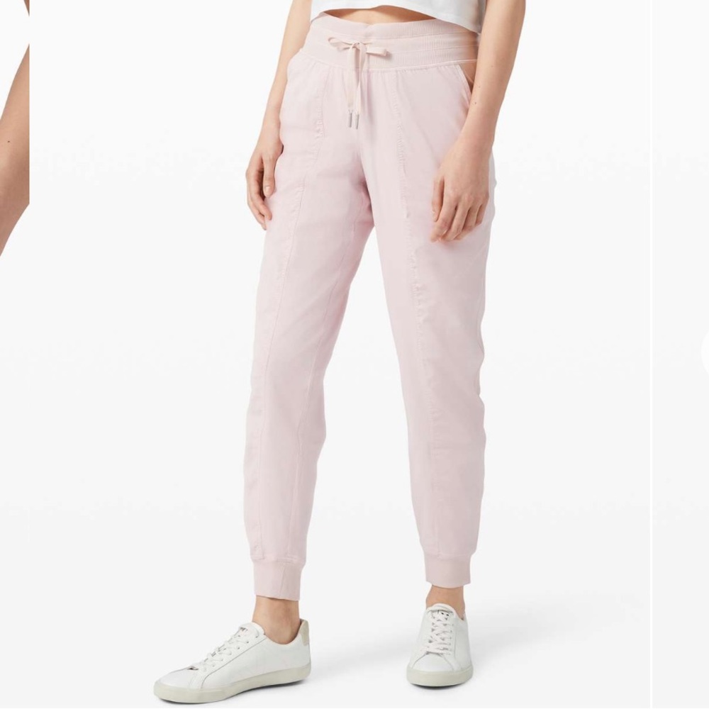 Lululemon Dance Studio Jogger in Misty Pink